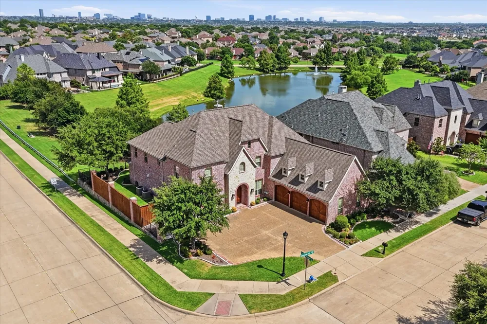 6076 Beacon Hill Drive Frisco, TX 75036
