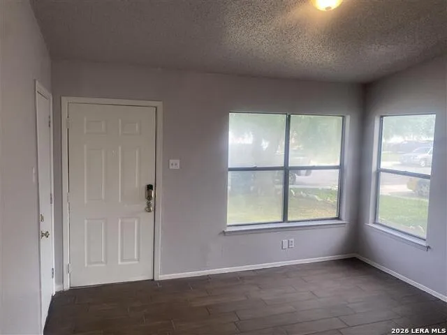 1407 CHURING DR San Antonio, TX 78245