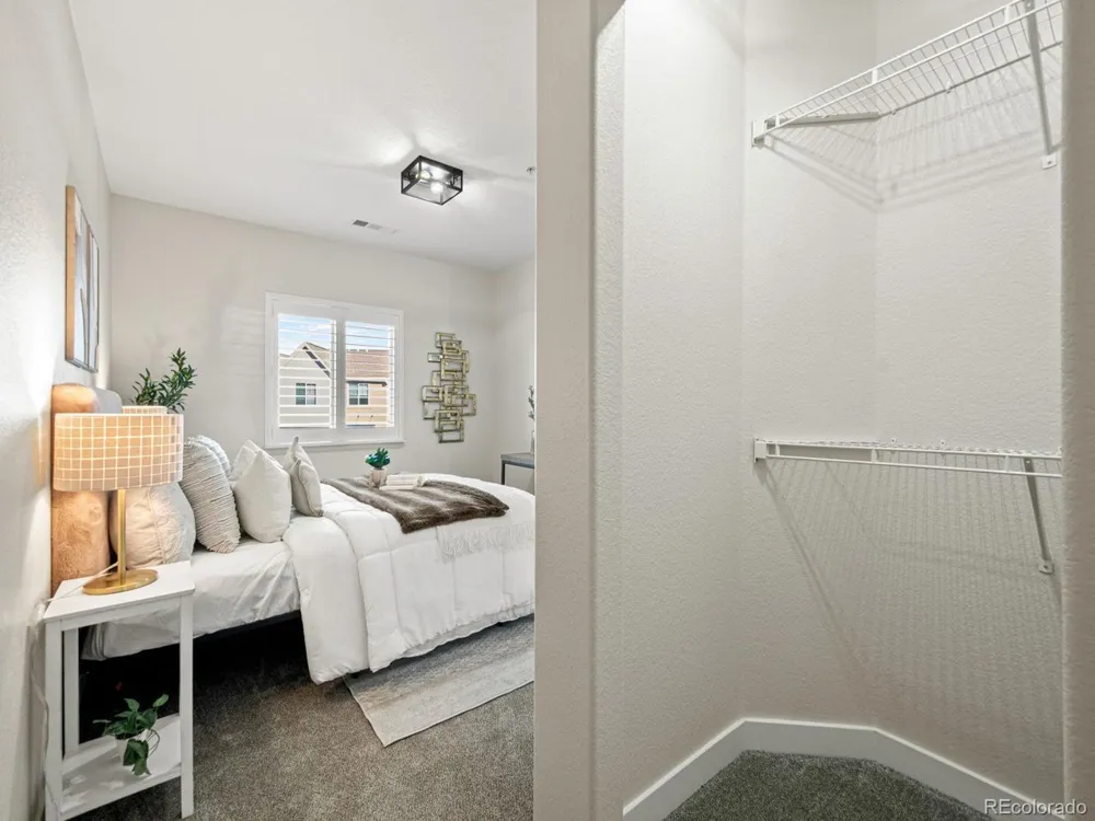 725 Elmhurst Drive #208 Highlands Ranch, CO 80129