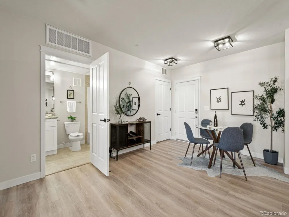 725 Elmhurst Drive #208 Highlands Ranch, CO 80129