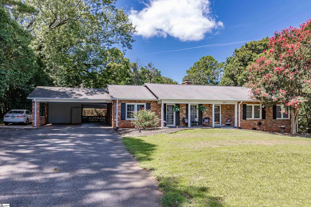 306 Woodfern Circle Anderson, SC 29625