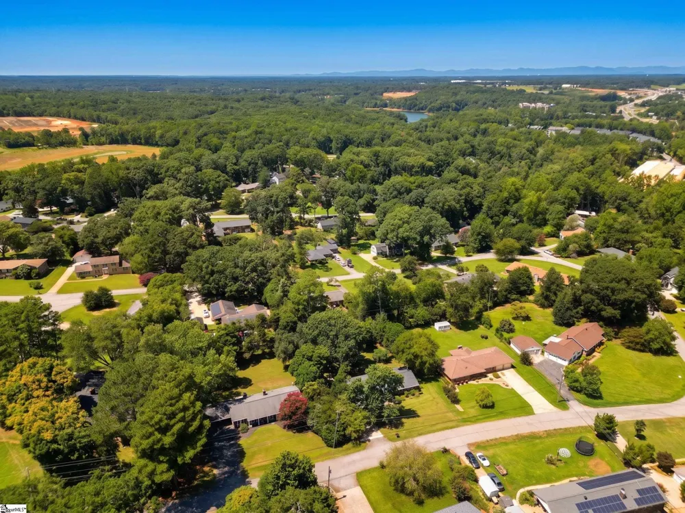 306 Woodfern Circle Anderson, SC 29625