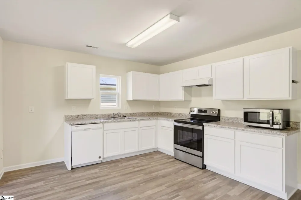 147 Bennett Dairy Road Spartanburg, SC 29307