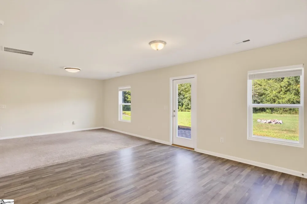 147 Bennett Dairy Road Spartanburg, SC 29307