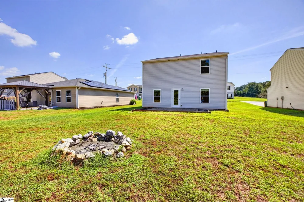 147 Bennett Dairy Road Spartanburg, SC 29307