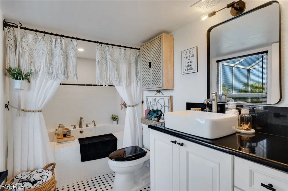 Dimmick Drive Sanibel, FL 33957