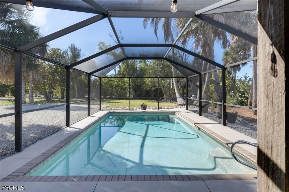 Dimmick Drive Sanibel, FL 33957