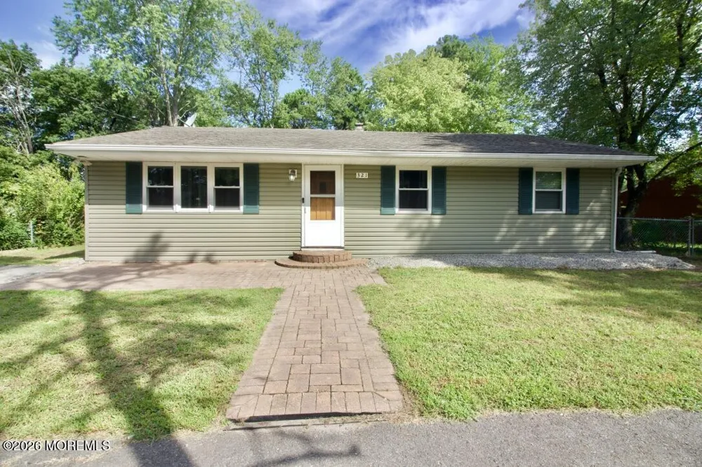 321 Cherokee Drive Browns Mills, NJ 08015