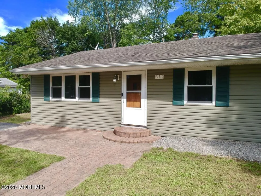 321 Cherokee Drive Browns Mills, NJ 08015