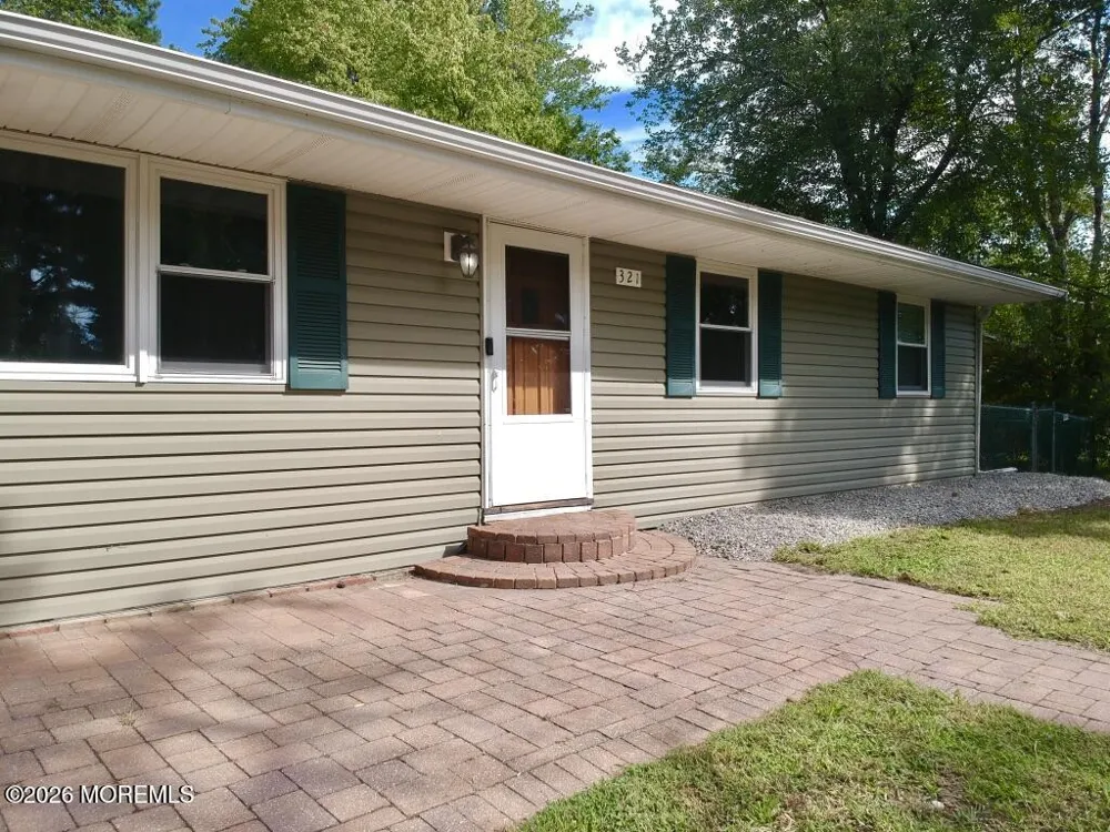 321 Cherokee Drive Browns Mills, NJ 08015