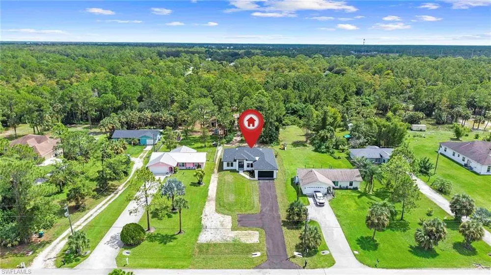 2610 4th Street NW Naples, FL 34120