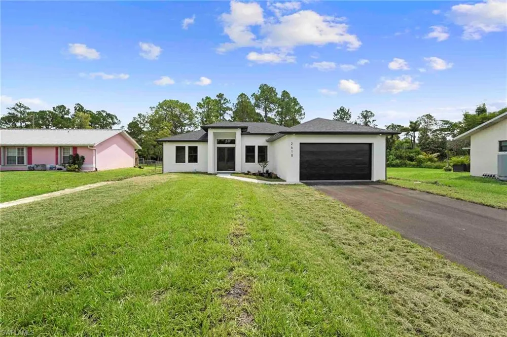 2610 4th Street NW Naples, FL 34120
