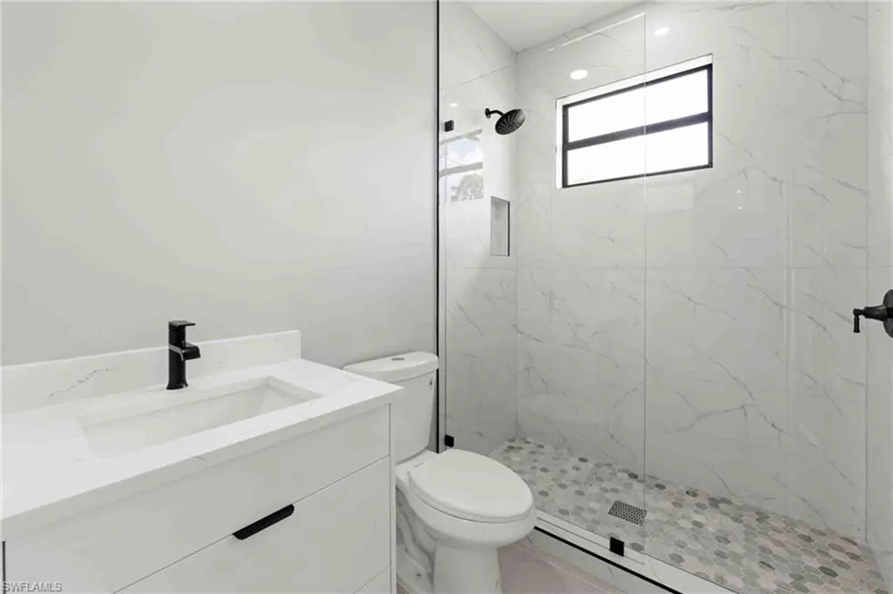2610 4th Street NW Naples, FL 34120