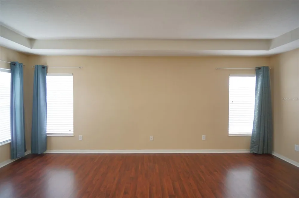 8718 SANDY PLAINS DRIVE Riverview, FL 33578