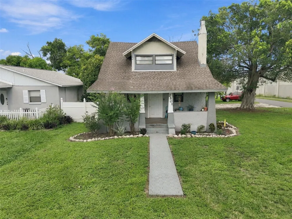 2501 57TH PLACE St Petersburg, FL 33714