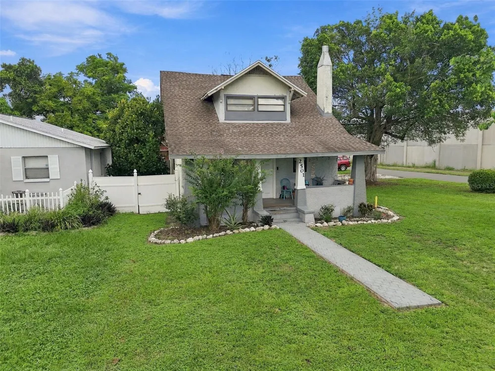 2501 57TH PLACE St Petersburg, FL 33714