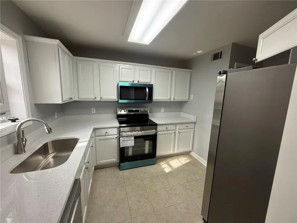 110 Summer Pl Norcross, GA 30071