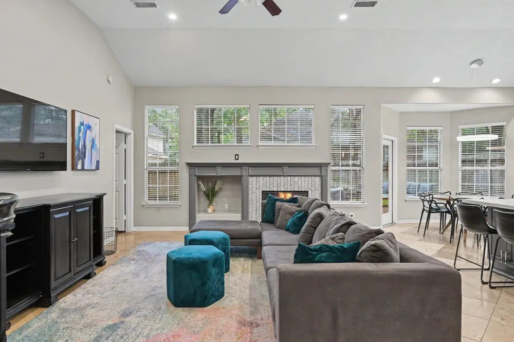 22 S Bristol Oak Circle Spring, TX 77382