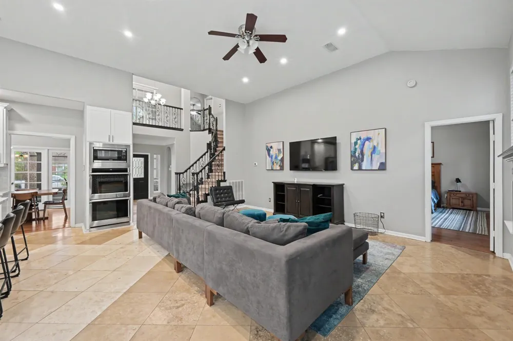 22 S Bristol Oak Circle Spring, TX 77382