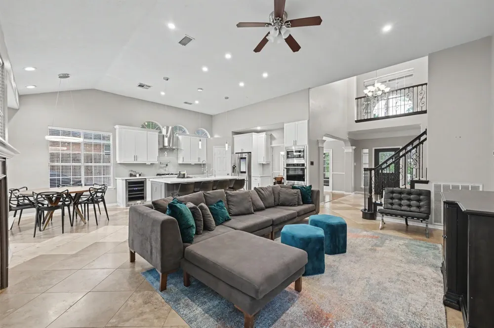 22 S Bristol Oak Circle Spring, TX 77382