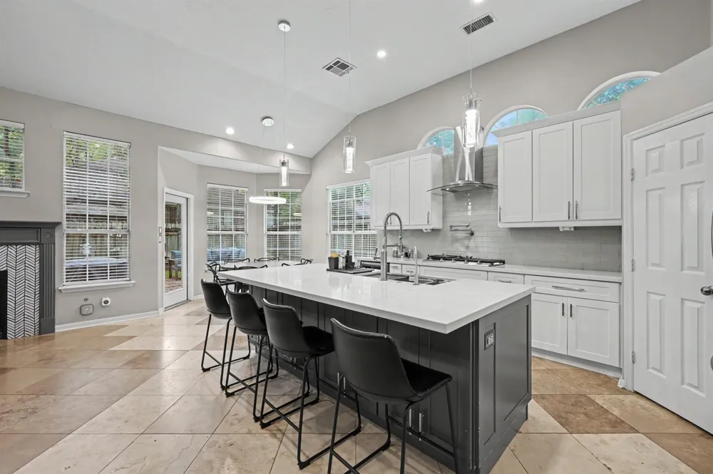 22 S Bristol Oak Circle Spring, TX 77382
