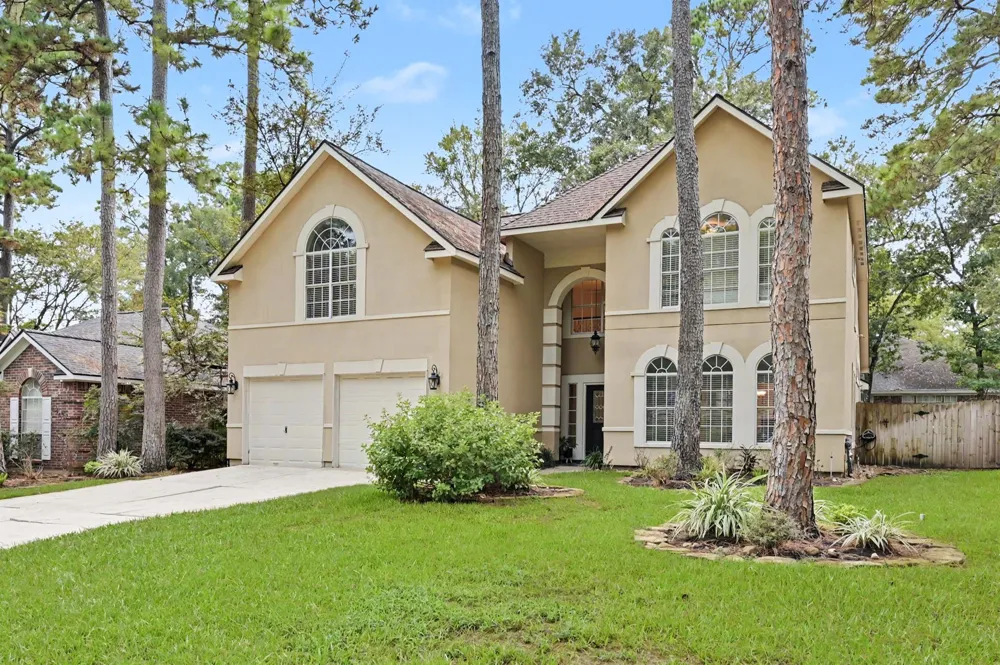 22 S Bristol Oak Circle Spring, TX 77382