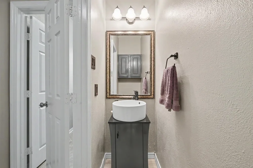 22 S Bristol Oak Circle Spring, TX 77382