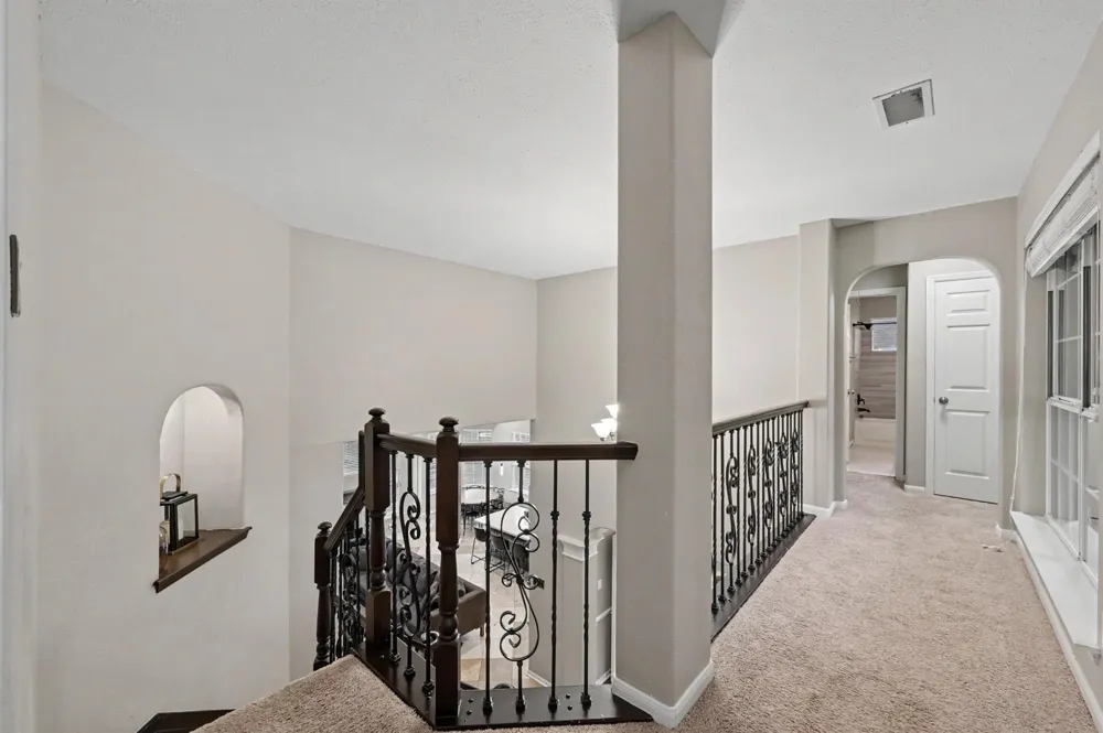 22 S Bristol Oak Circle Spring, TX 77382