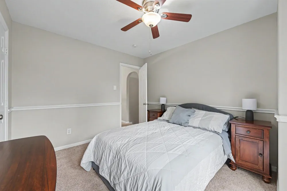 22 S Bristol Oak Circle Spring, TX 77382