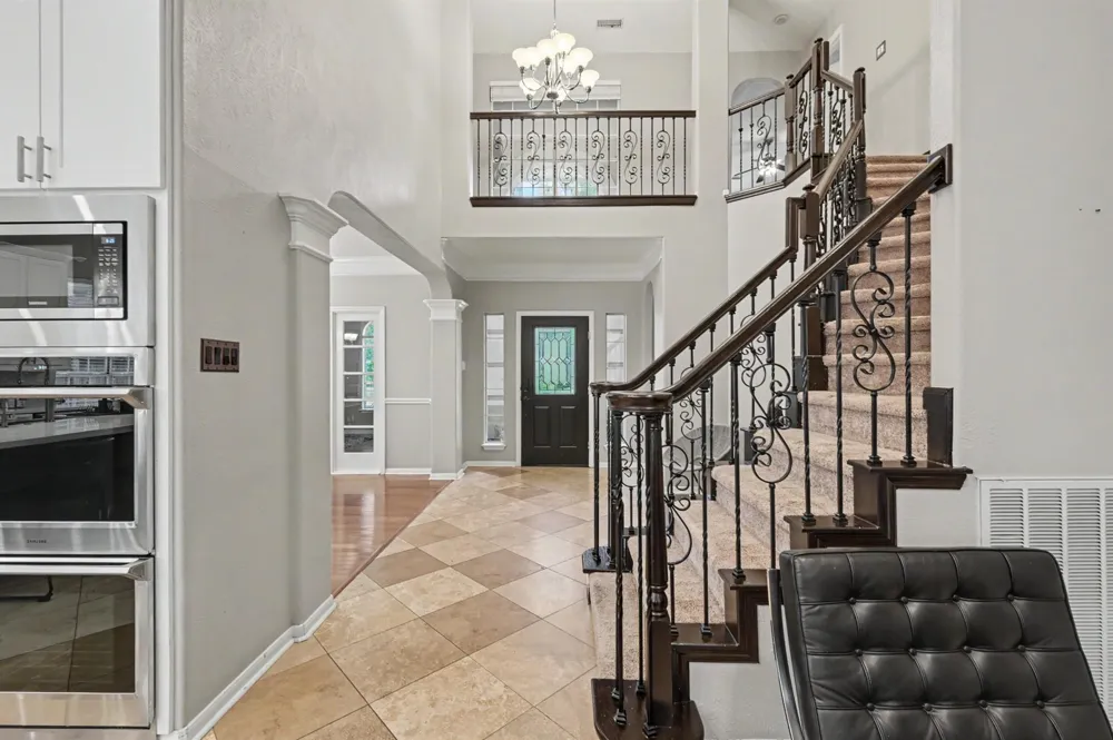 22 S Bristol Oak Circle Spring, TX 77382