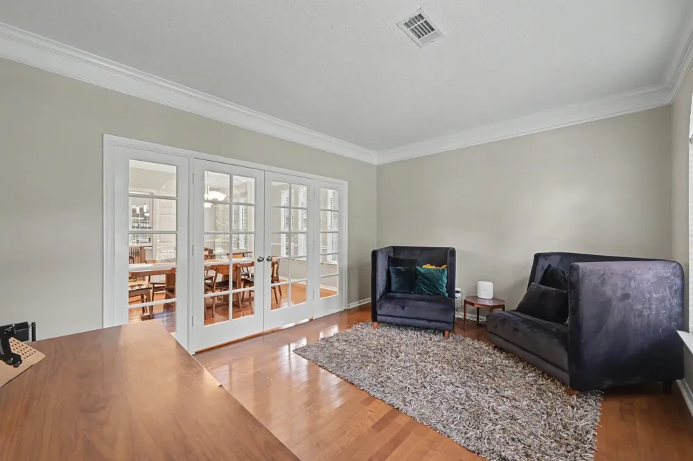 22 S Bristol Oak Circle Spring, TX 77382