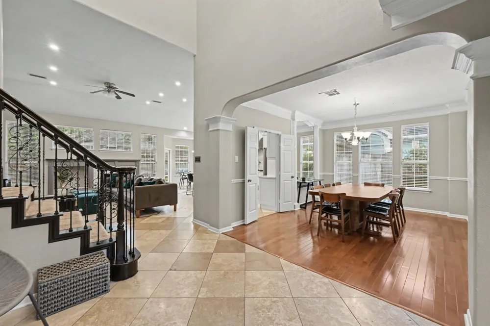 22 S Bristol Oak Circle Spring, TX 77382