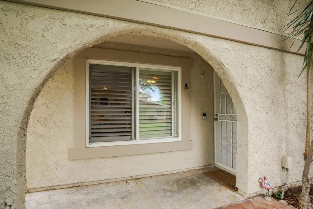 1313 Via Santiago #A Corona, CA 92882