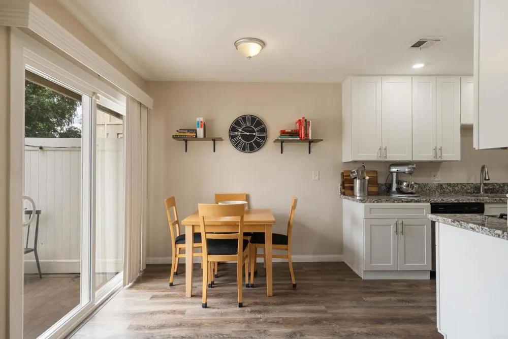 1313 Via Santiago #A Corona, CA 92882