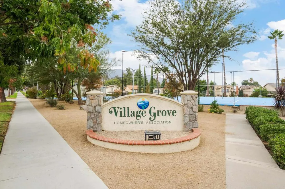 1313 Via Santiago #A Corona, CA 92882