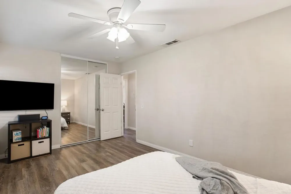 1313 Via Santiago #A Corona, CA 92882