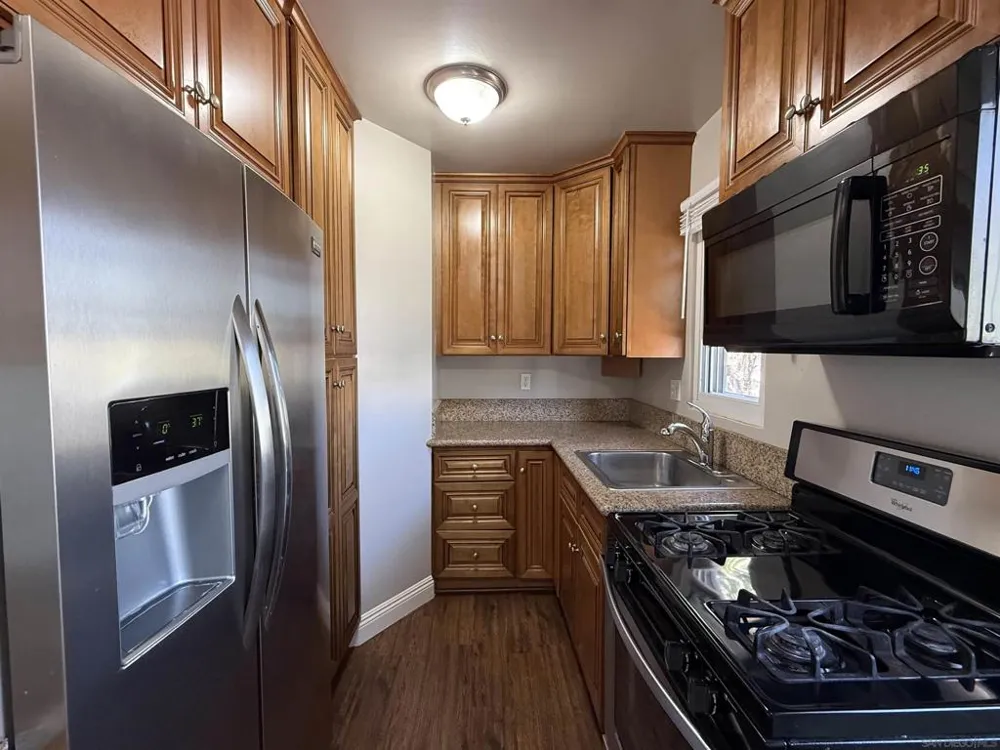 2301 Brant Street San Diego, CA 92101