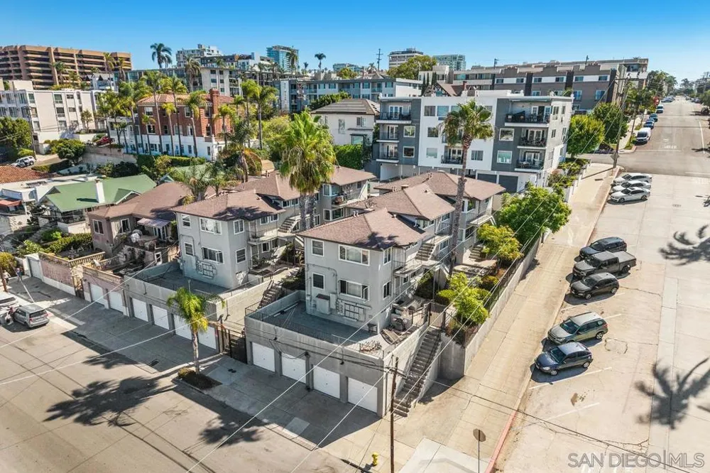 2301 Brant Street San Diego, CA 92101