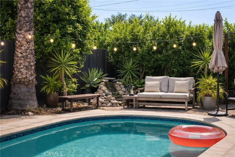 6254 Agnes Avenue North Hollywood, CA 91606