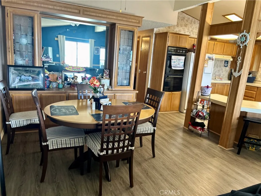 475 Walnut Lakeport, CA 95453