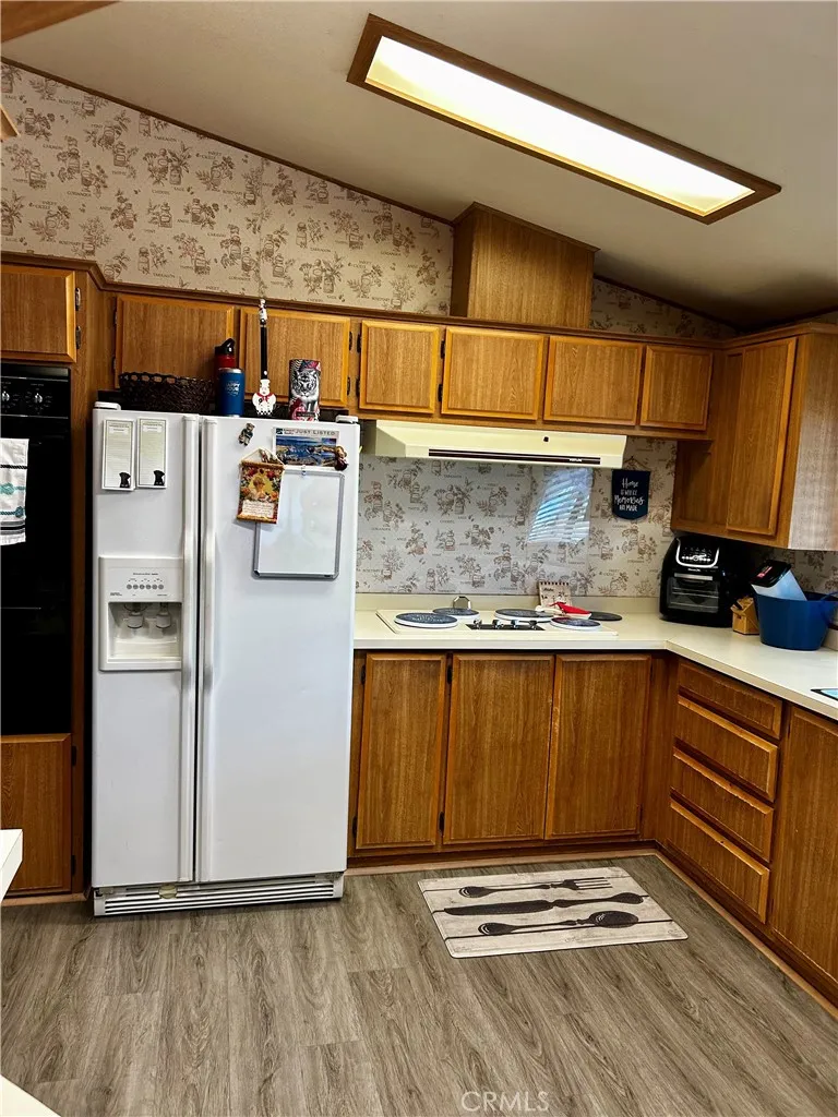 475 Walnut Lakeport, CA 95453