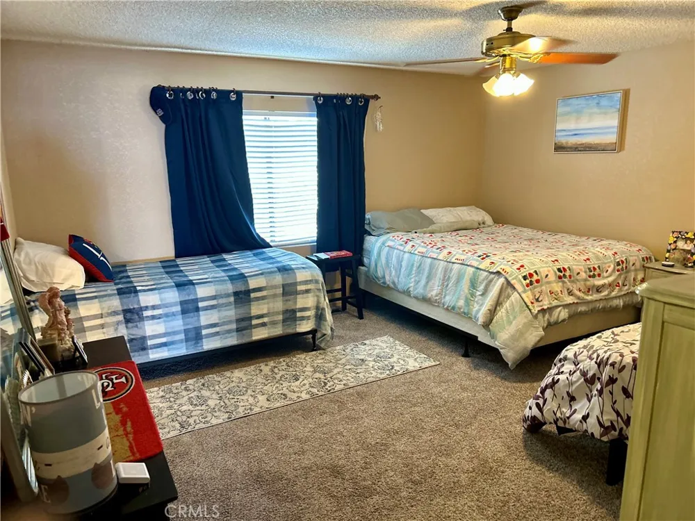 475 Walnut Lakeport, CA 95453