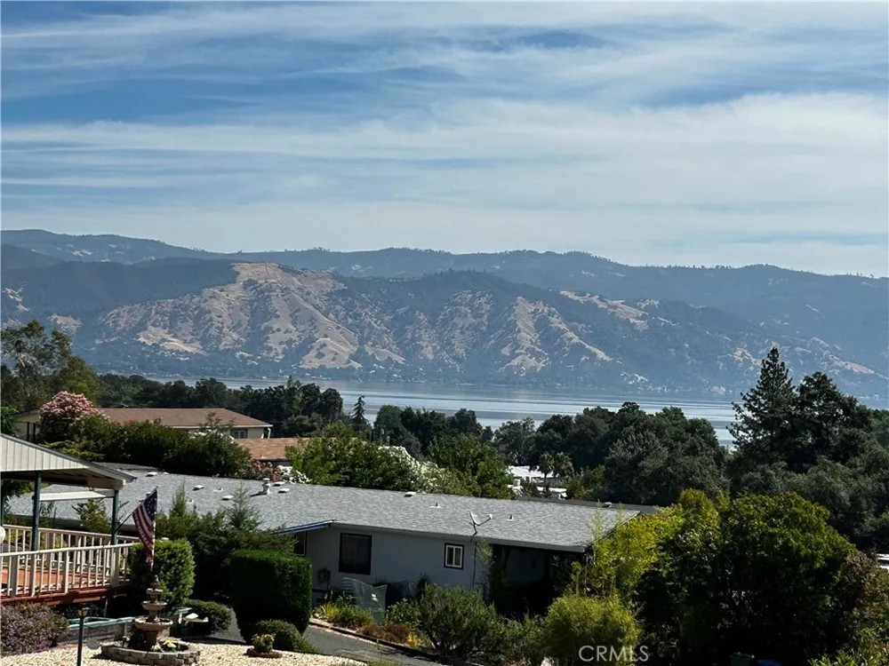 475 Walnut Lakeport, CA 95453