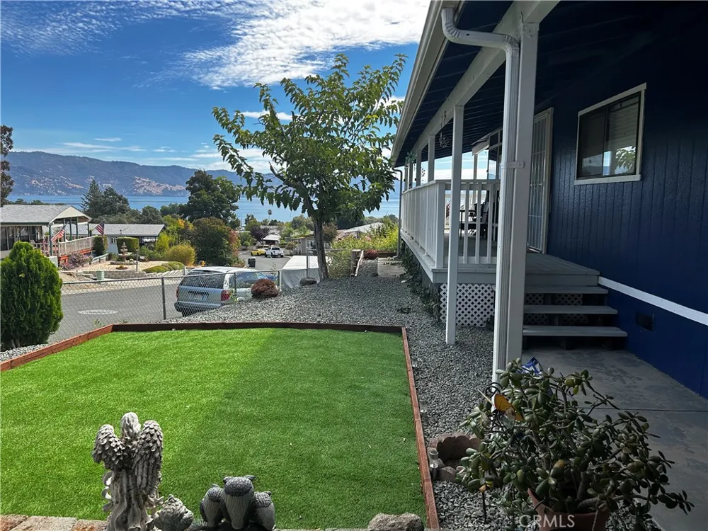 475 Walnut Lakeport, CA 95453