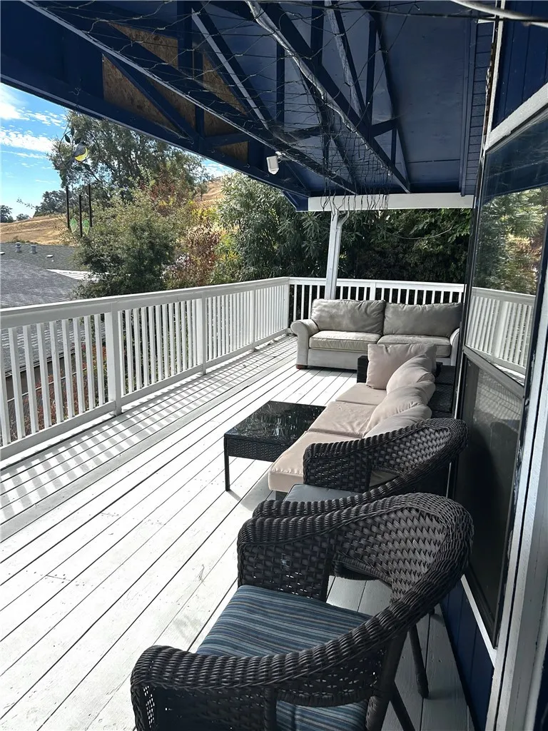 475 Walnut Lakeport, CA 95453