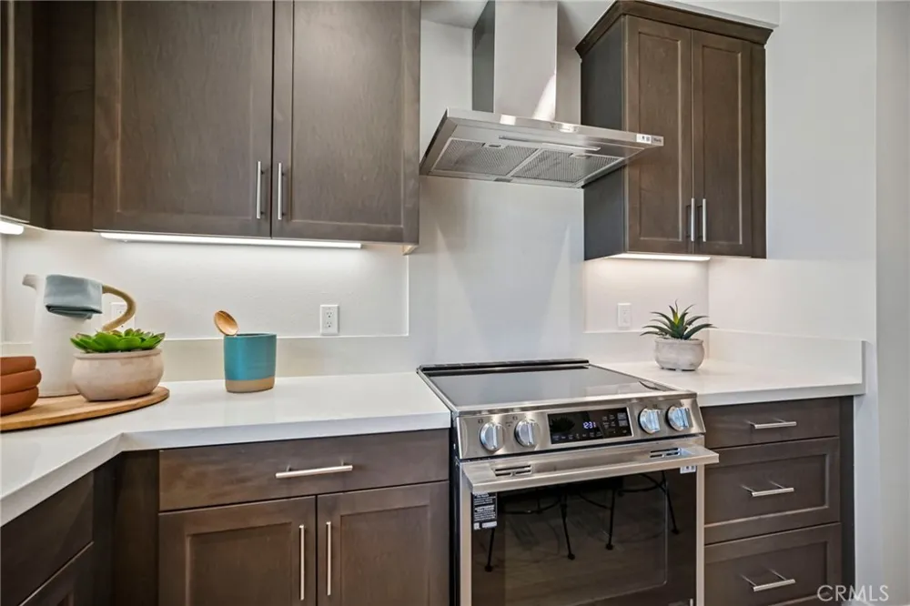 5871 Maplewood Lane #4 Simi Valley, CA 93063