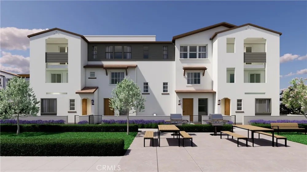 5871 Maplewood Lane #4 Simi Valley, CA 93063