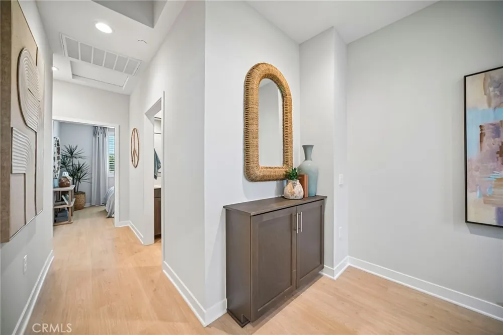 5871 Maplewood Lane #4 Simi Valley, CA 93063