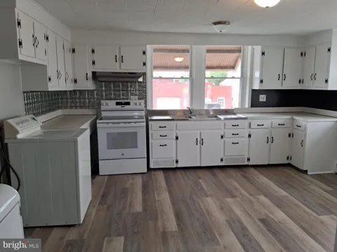 734 FAIRGROUND AVENUE #UNIT  A