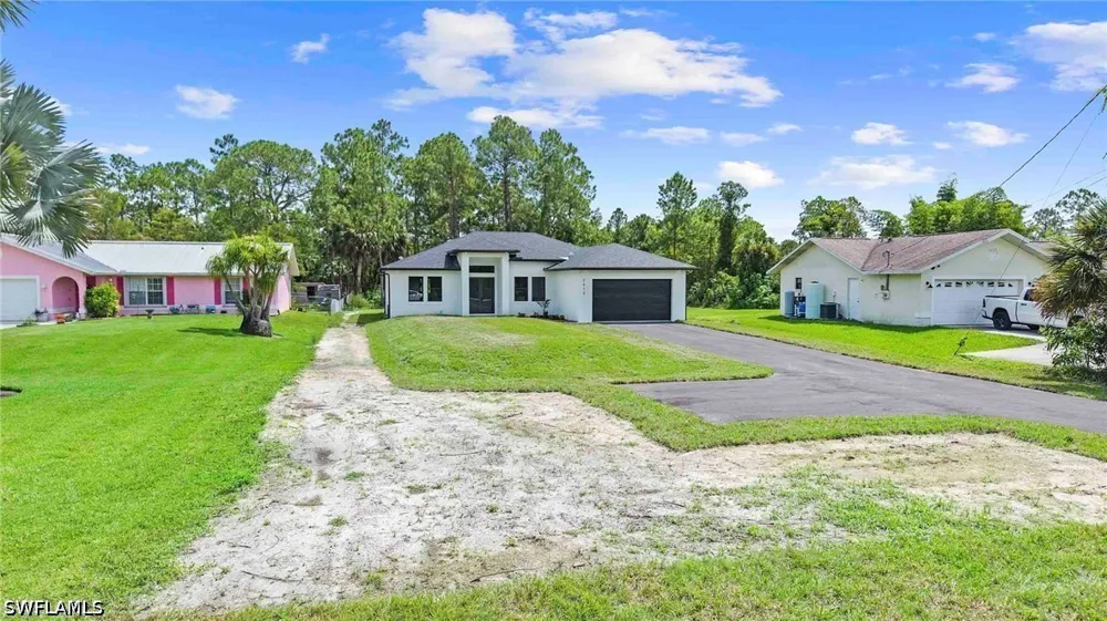 4th Street NW Naples, FL 34120
